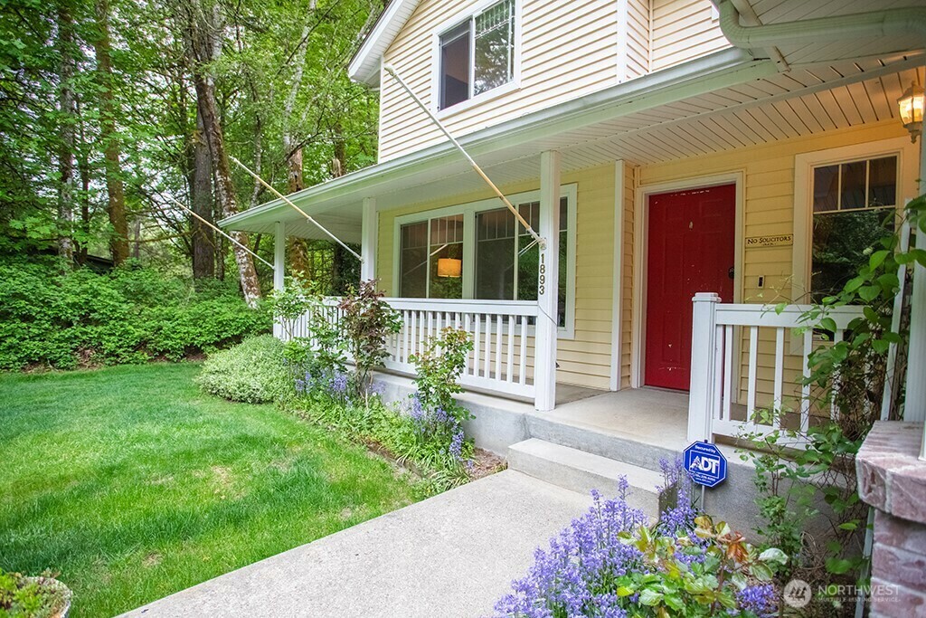 Property Photo: 1893 SE Cashmere Street WA 98367