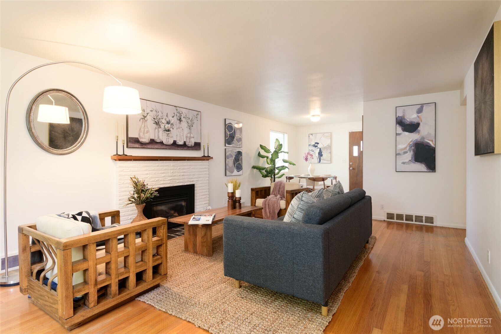 Property Photo: 12223 4th Avenue NW WA 98177