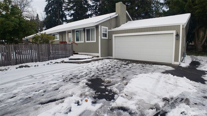 5029  188th Street SW  Lynnwood WA 98037 photo