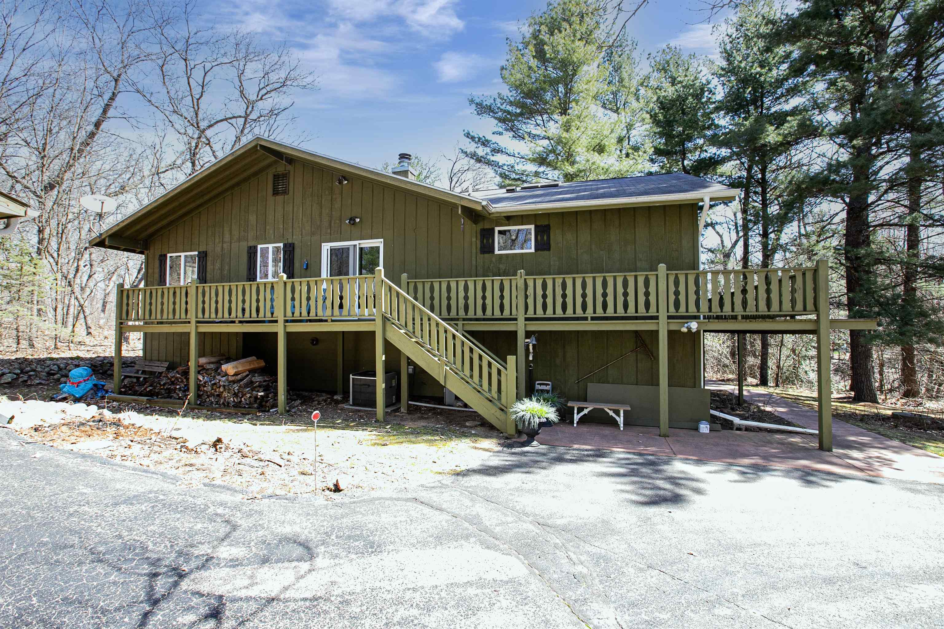 Property Photo: W9896 Buttercup Avenue WI 54942