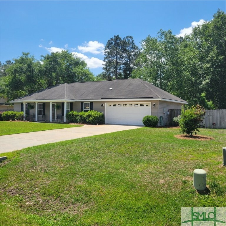 Property Photo: 104 Benicia Lane GA 31312