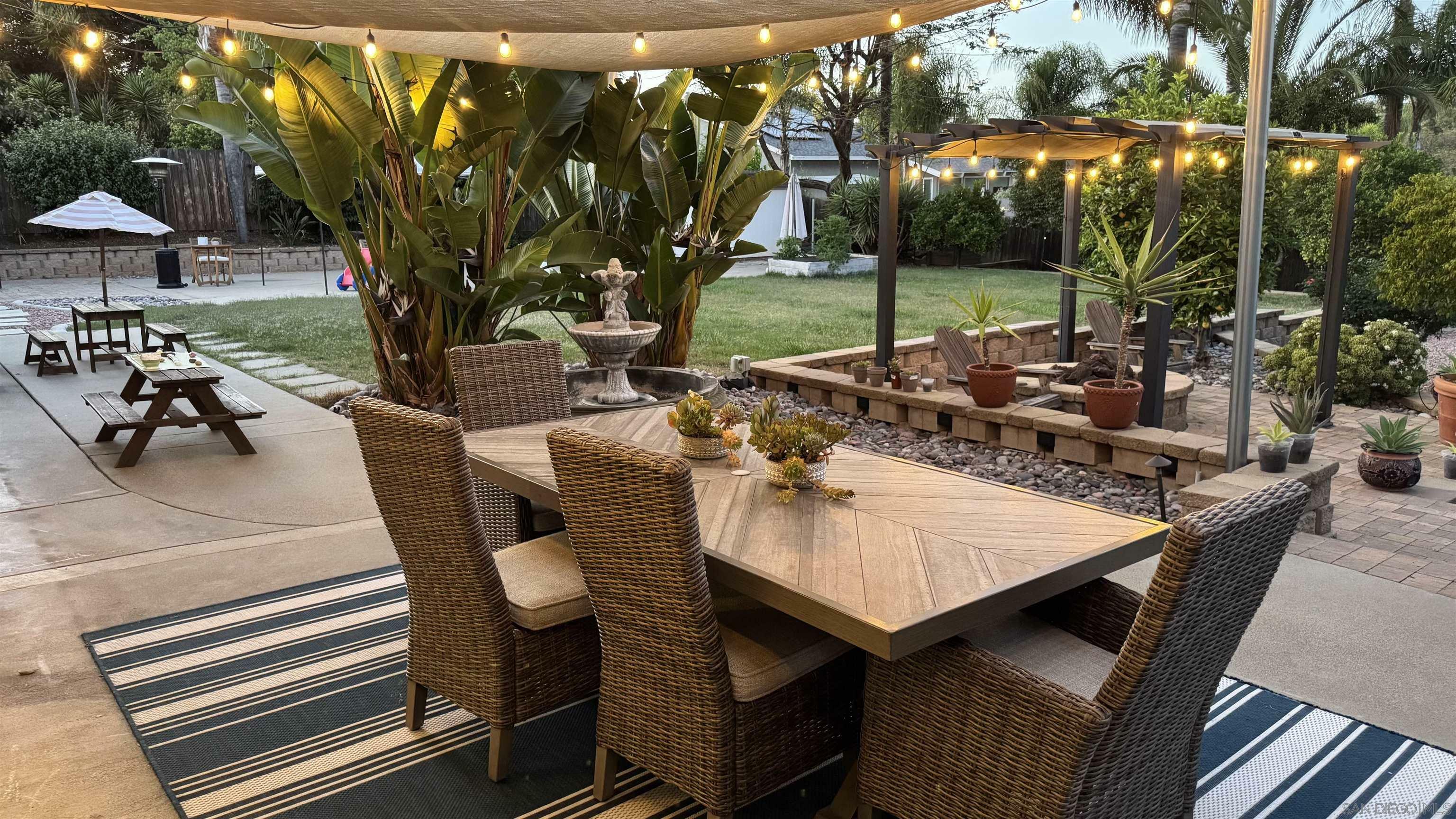 Property Photo: 1654 Palomino Ln CA 92025