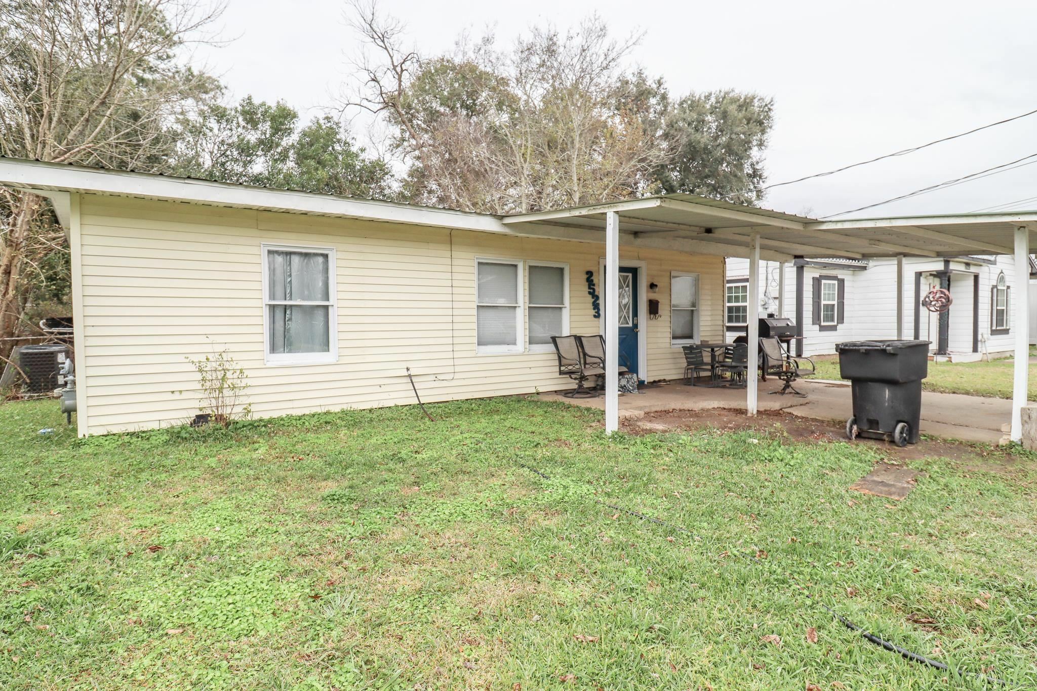 Property Photo: 2523 Ave F TX 77627
