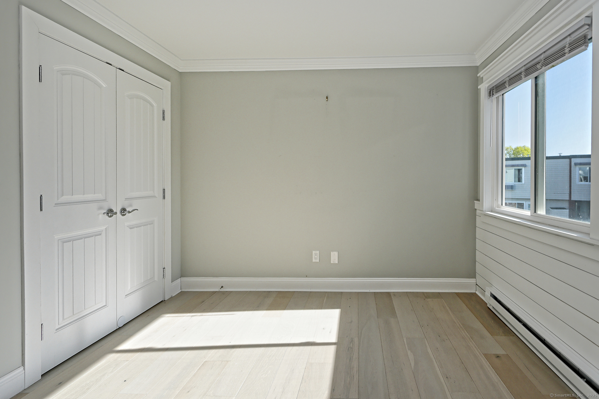Property Photo: 179 West Walk 179 CT 06516