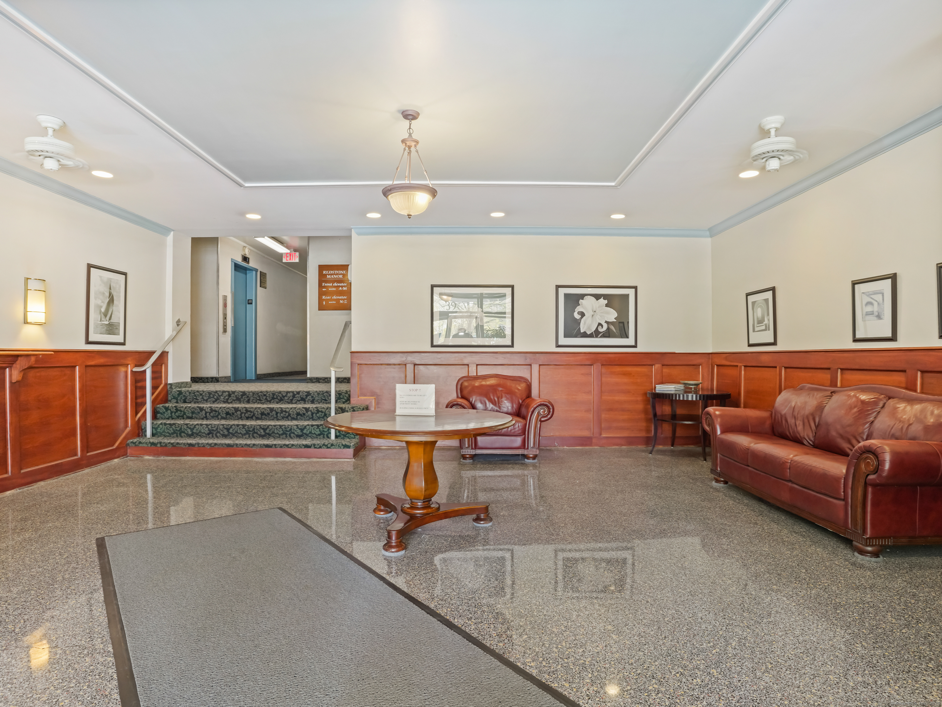 Property Photo: 39 Glenbrook Road Apt 5Y CT 06902