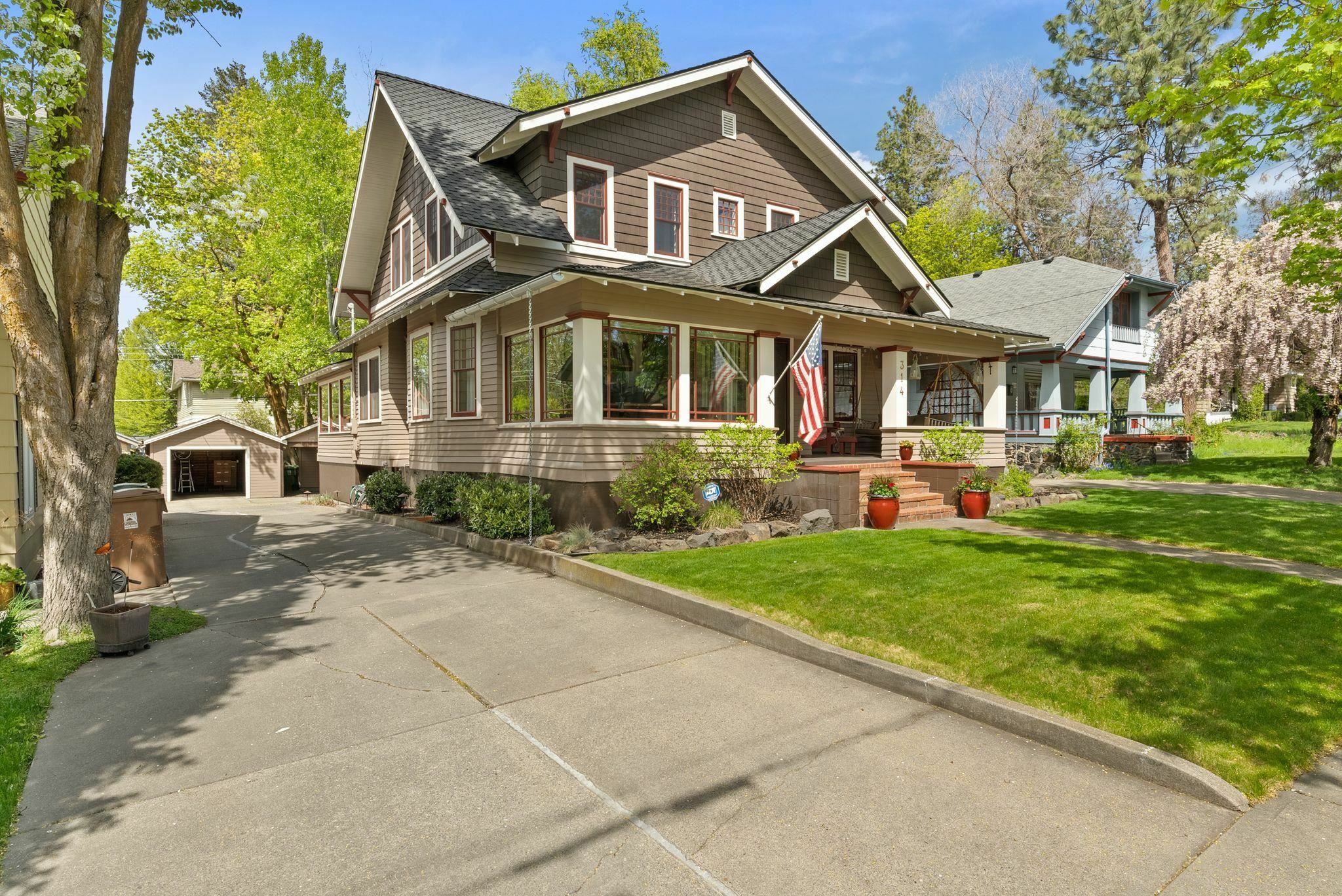 Property Photo:  314 W 17th Ave  WA 99203 
