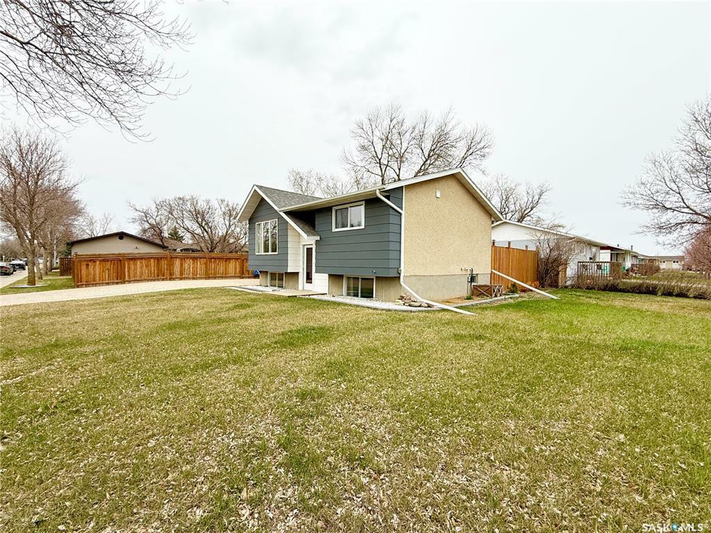 Photo de la propriété: 98 14th Street SK S4H 2N2