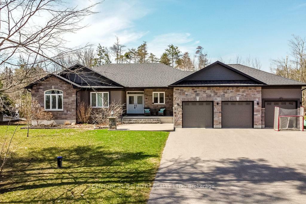 27 Houben Crescent  Oro-Medonte ON L0L 1T0 photo