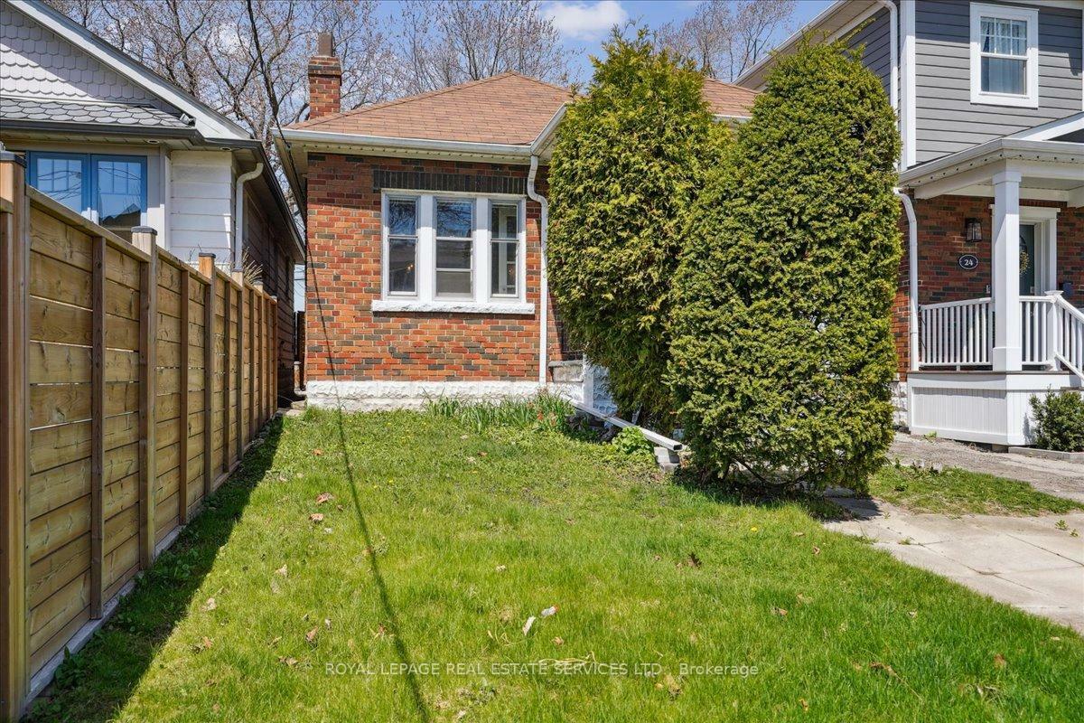 Property Photo: 26 Elma Street ON M8V 1X8