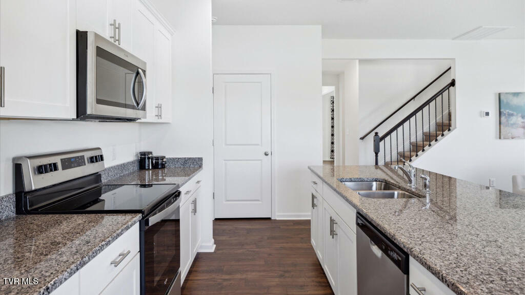 Property Photo: 804 Pinhoti Street TN 37604
