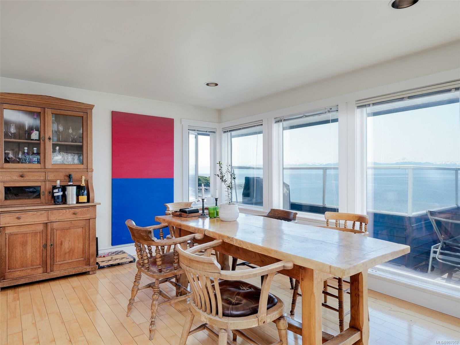 Property Photo: 402 Dallas Rd BC V8N 1B8