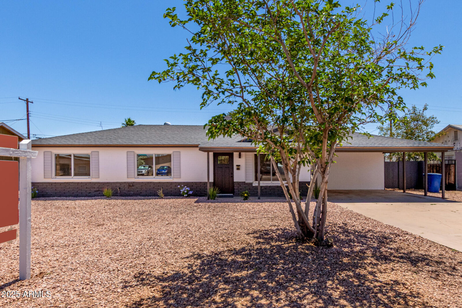 Property Photo: 1539 W 5th Street AZ 85281