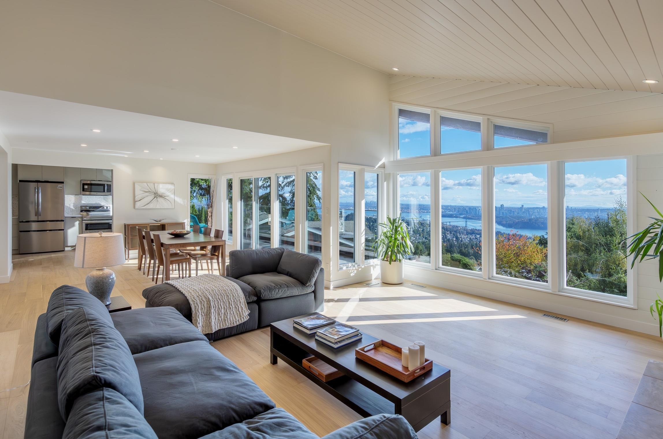 Property Photo: 1361 Camridge Road BC V7S 2M7