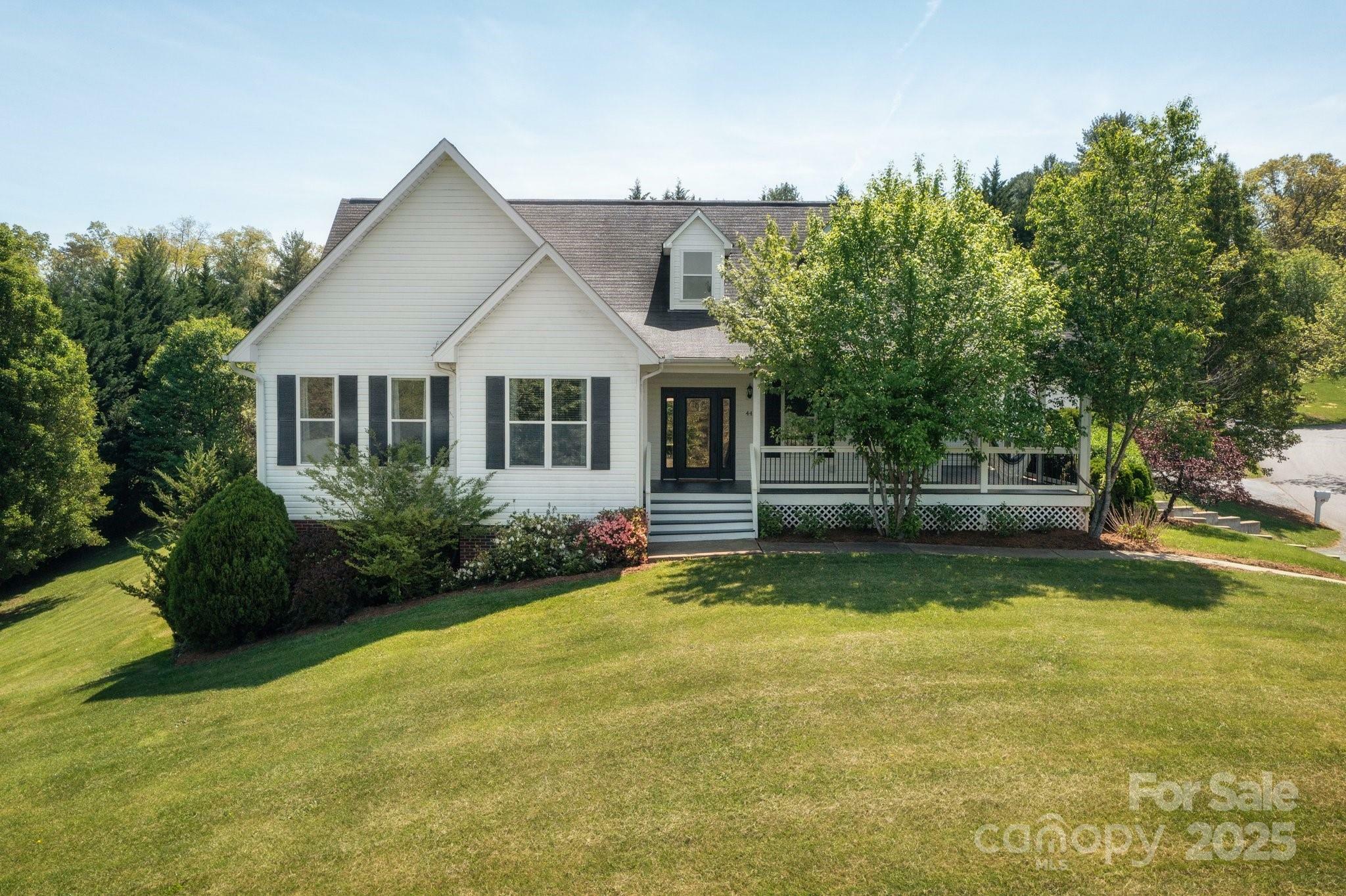44 White Thorn Drive  Alexander NC 28701 photo