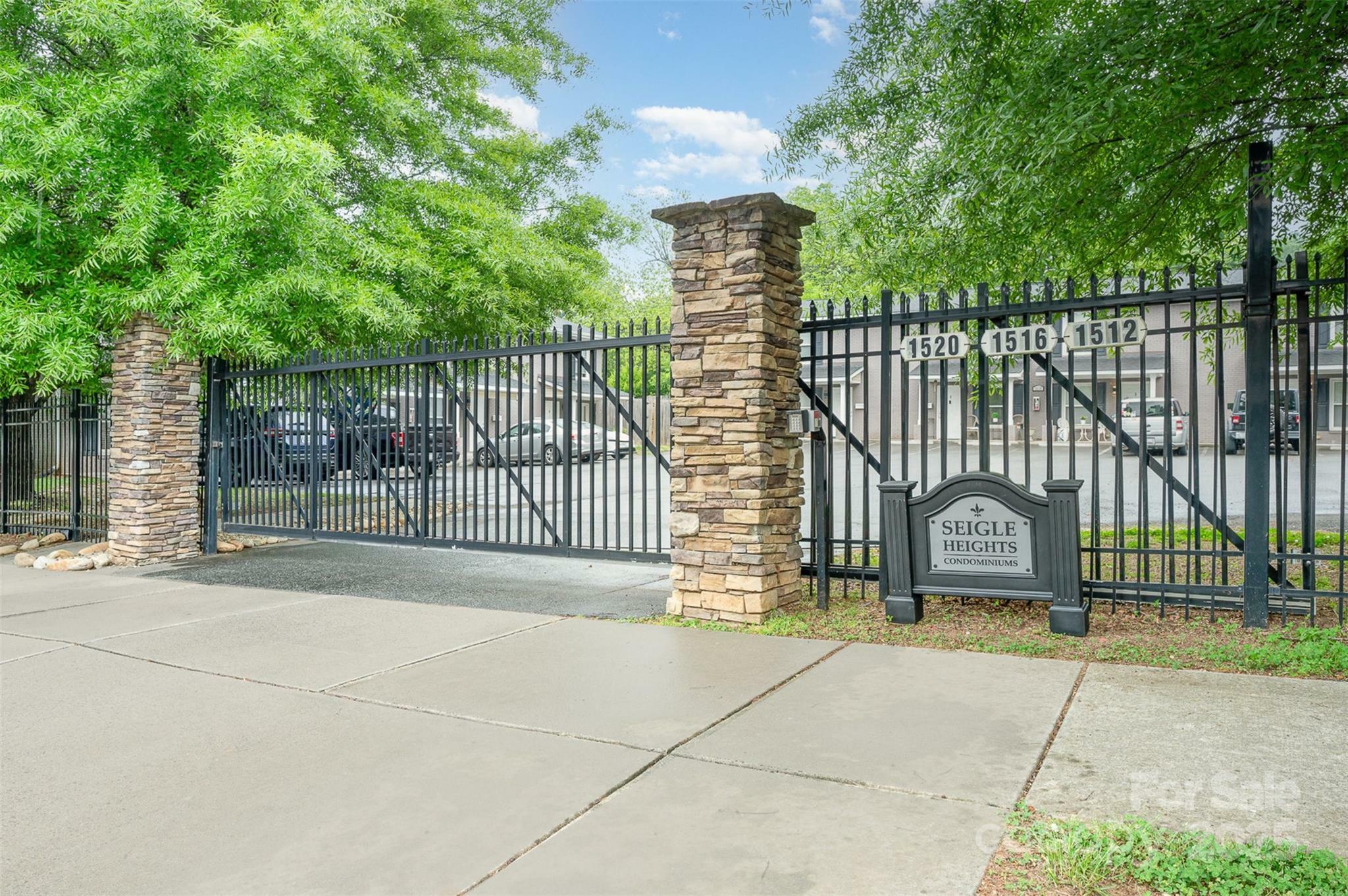1512 Seigle Avenue 2  Charlotte NC 28205 photo
