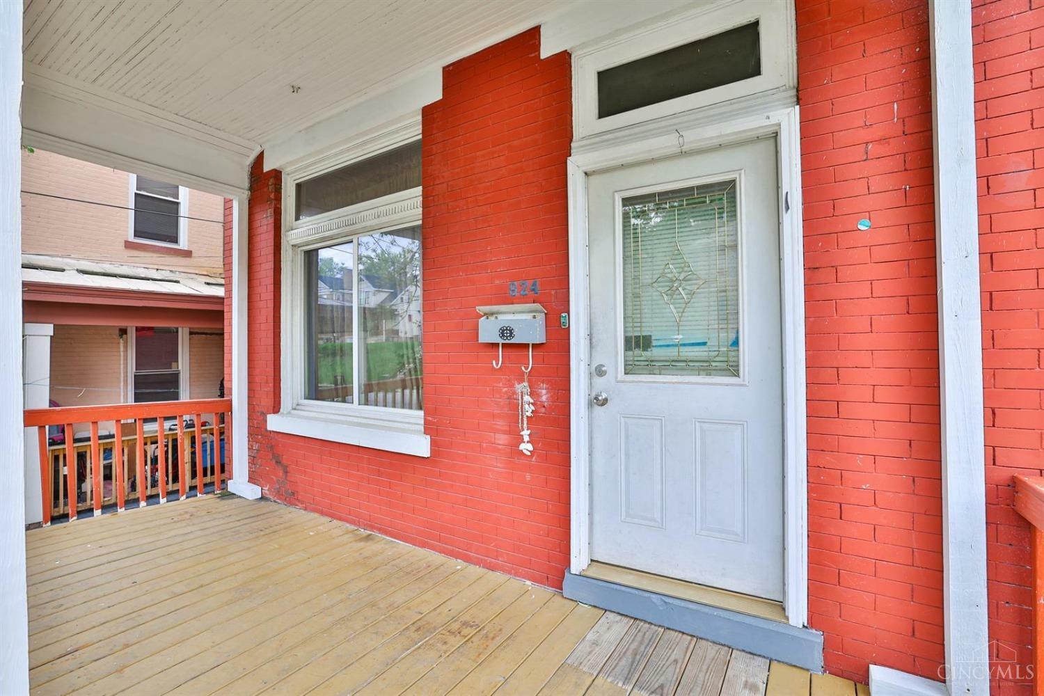 Property Photo: 824 McPherson Avenue OH 45205