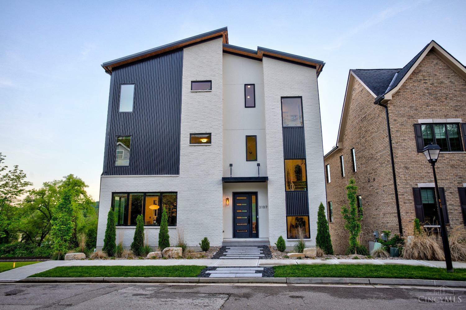 Property Photo: 3107 Walworth Avenue OH 45226