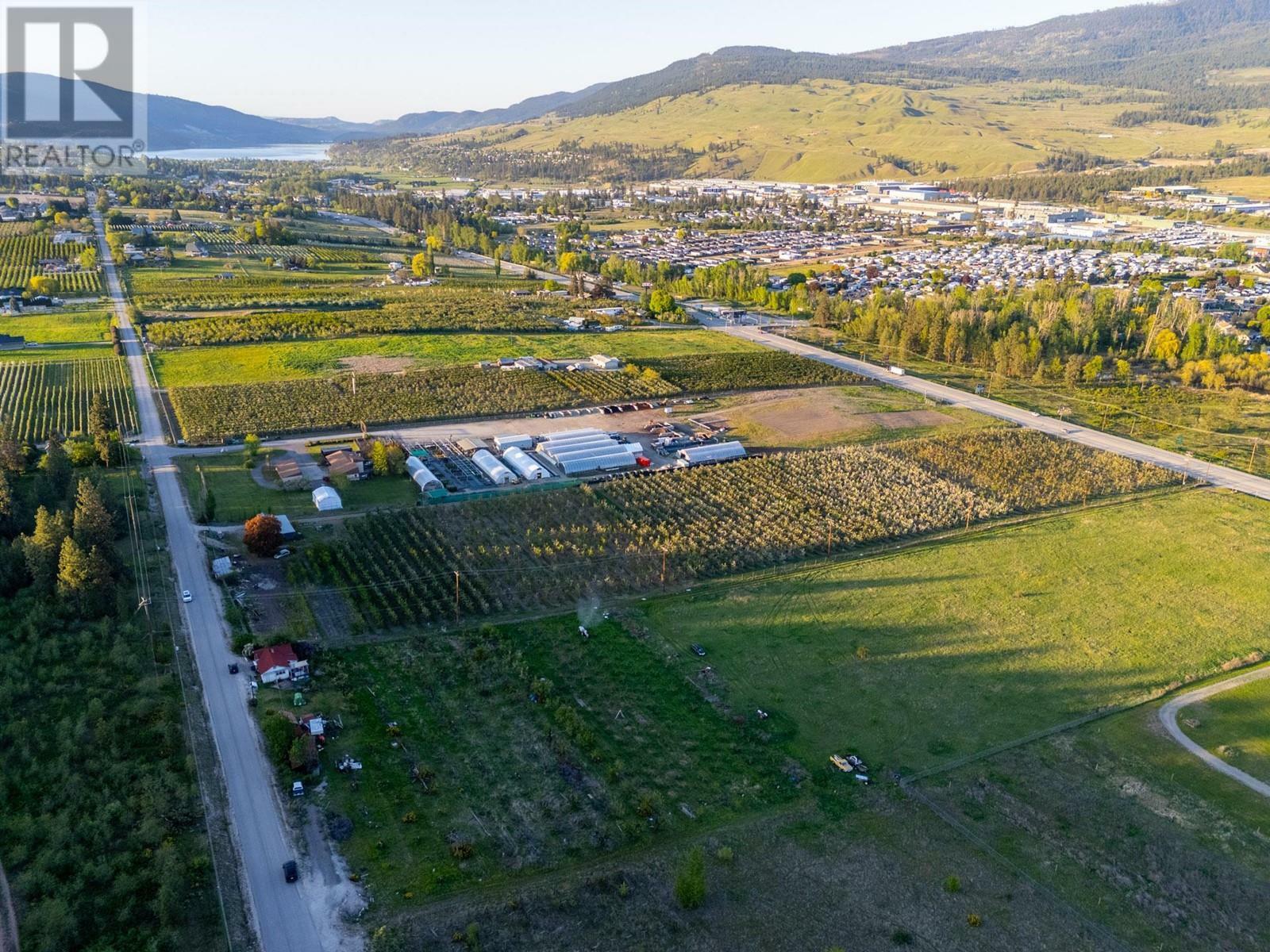 Property Photo: 4295 Shanks Road BC V4V 1M3