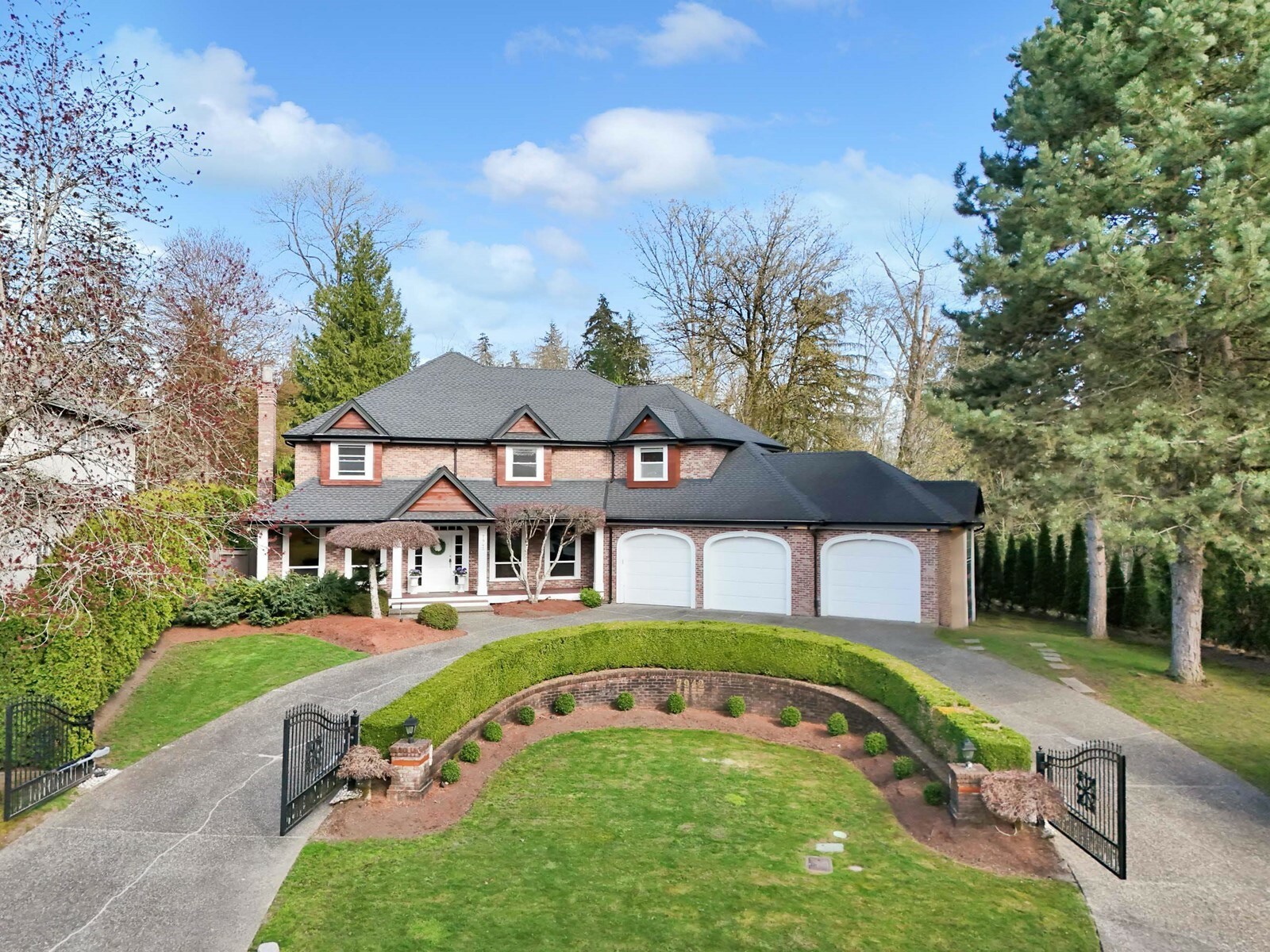 Property Photo: 7942 145th BC V3S 8C2