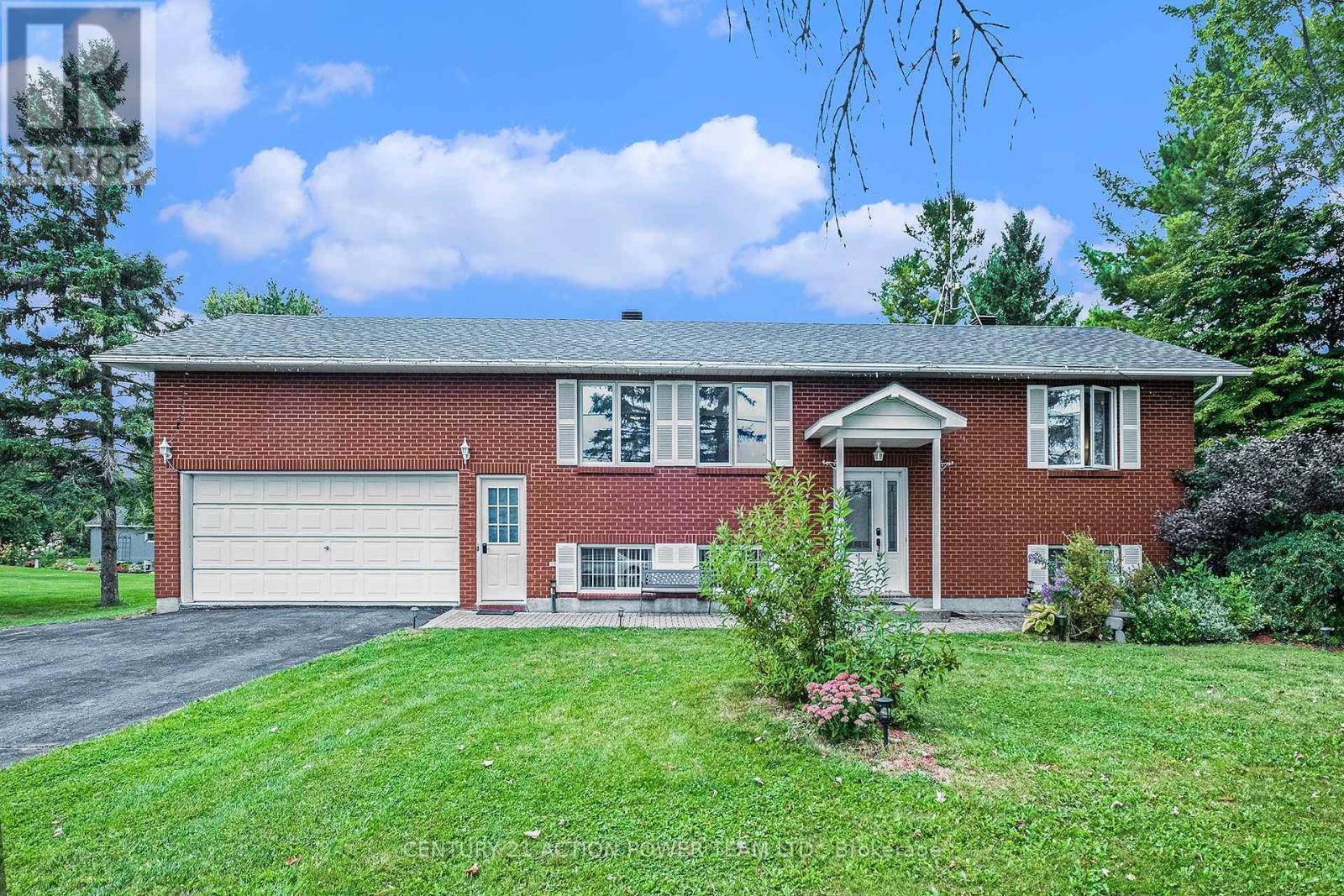 Property Photo: 13065 Riverside Drive ON L3B 5N6