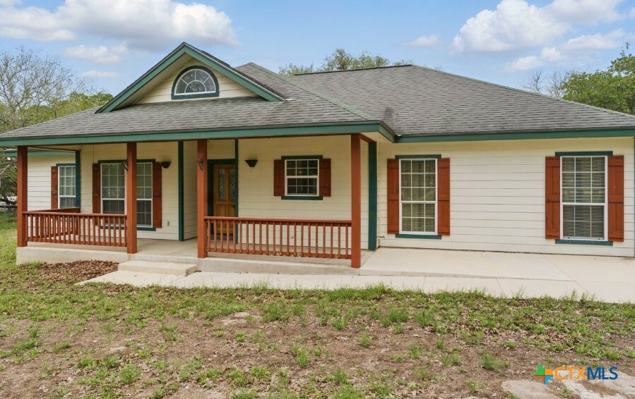 Property Photo: 163 Montesito Lane TX 78114