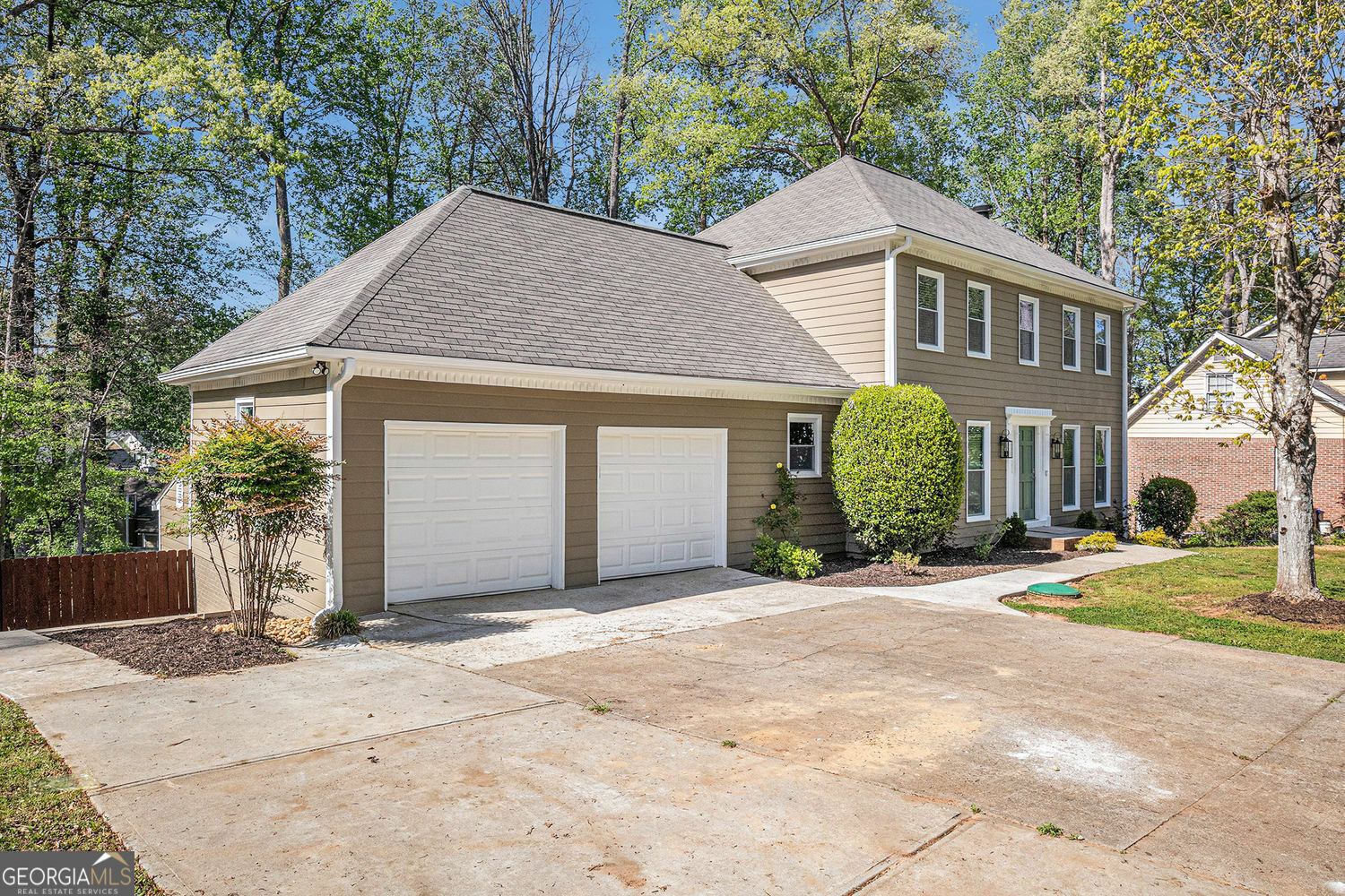 Property Photo: 1627 Isham Drive GA 30046