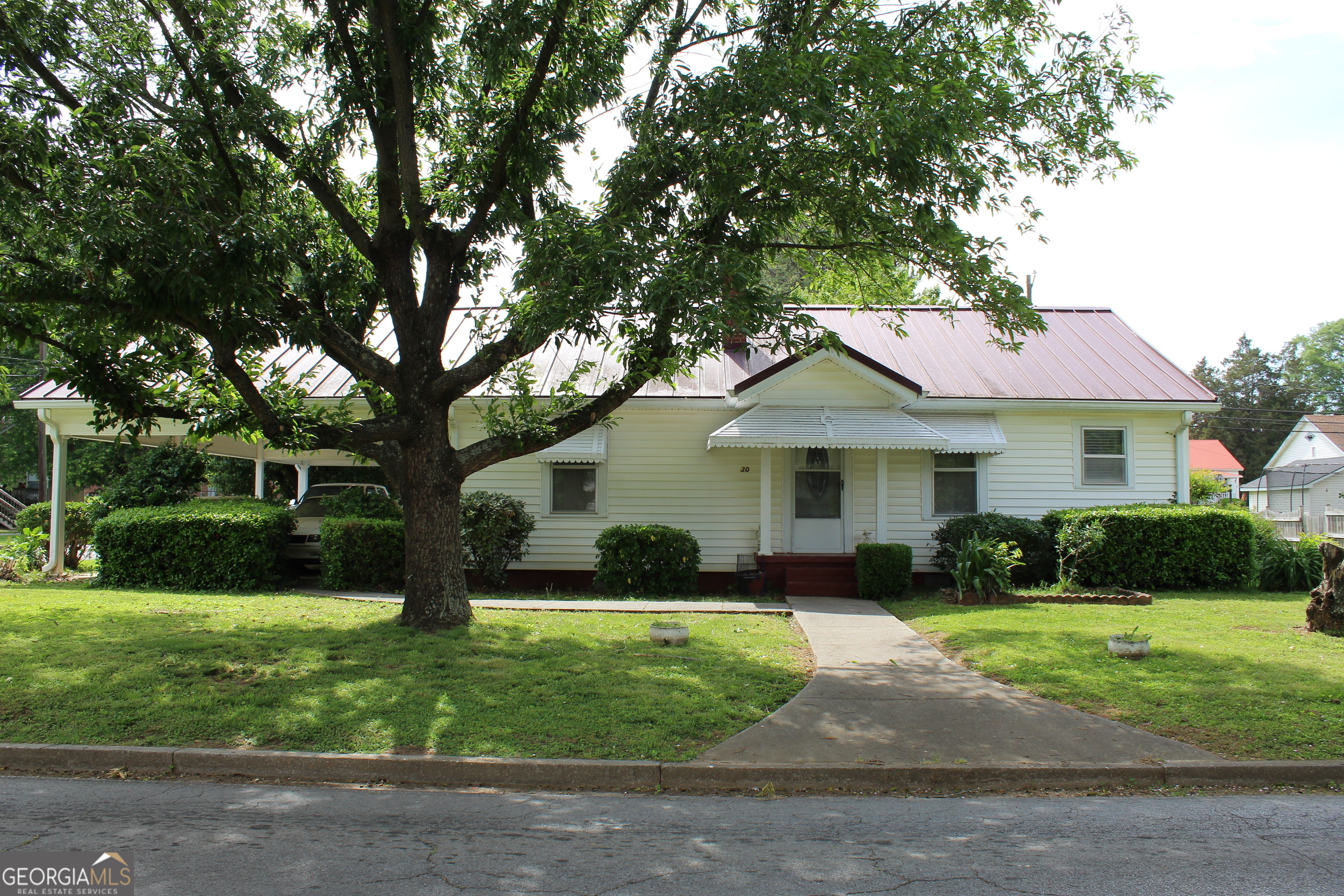 Property Photo: 30 Walnut Street GA 30104