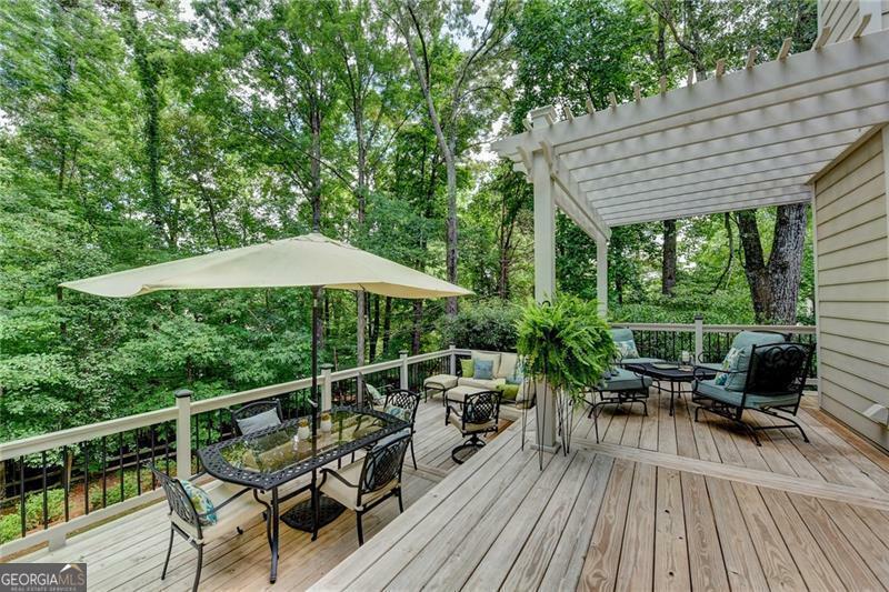 Property Photo: 3265 Bentwood Close GA 30041