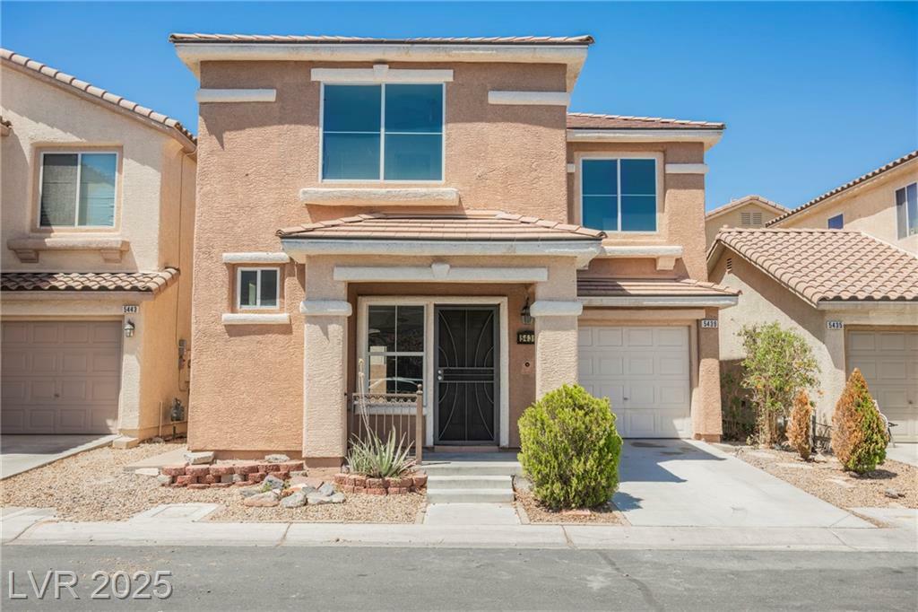 Property Photo: 5439 Bradford Pear Drive NV 89122