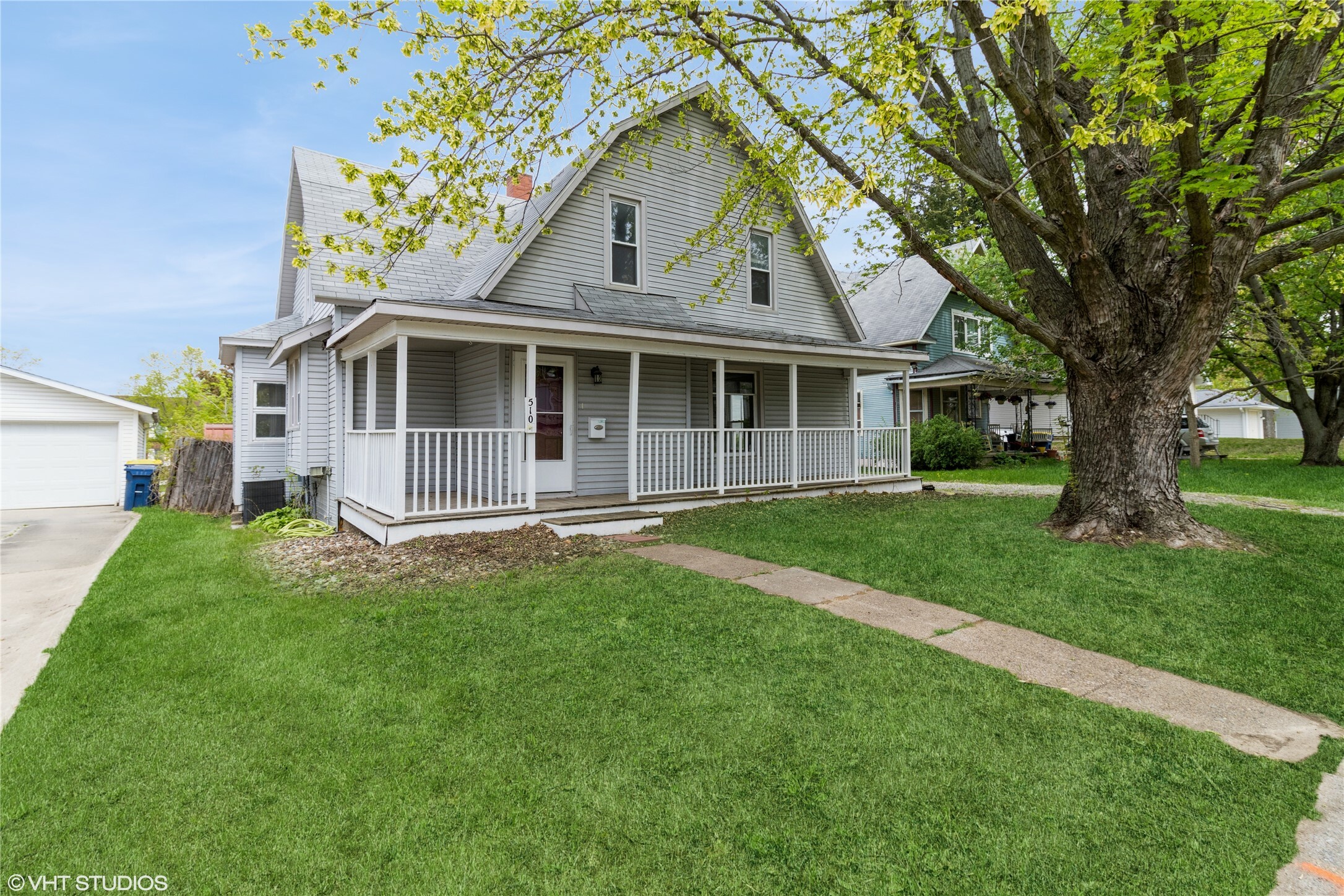 510 Lincoln Street  Pella IA 50219 photo