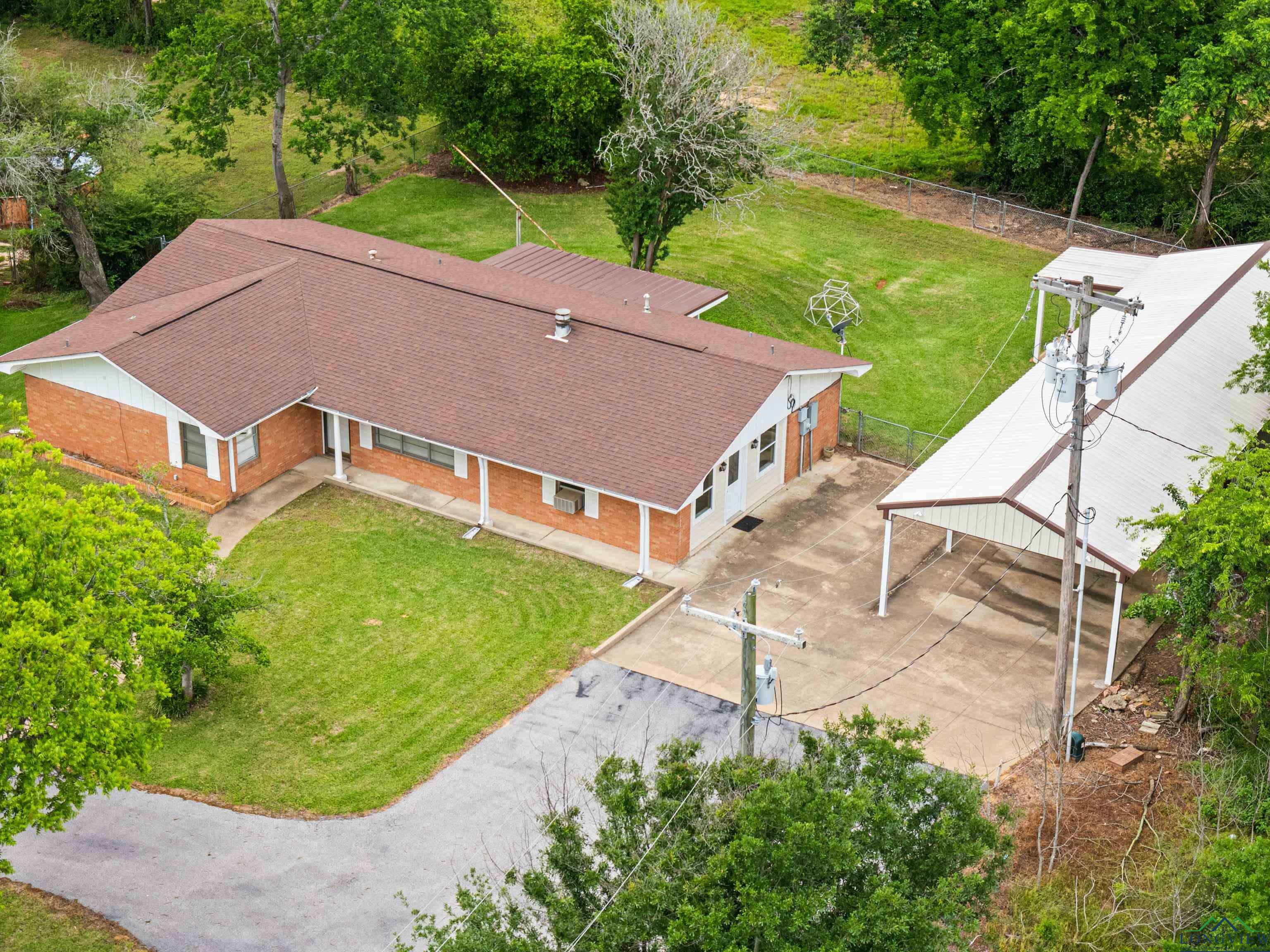 Property Photo: 10870 S Main St TX 75684-9999