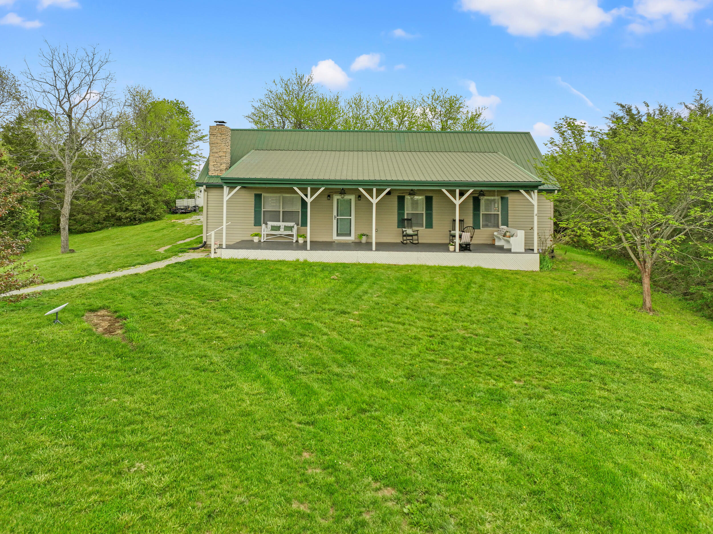 Property Photo: 315 Devine Road KY 40330