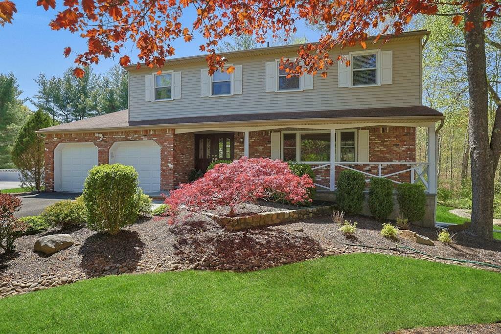 Property Photo: 8 Tioga Court NY 10956