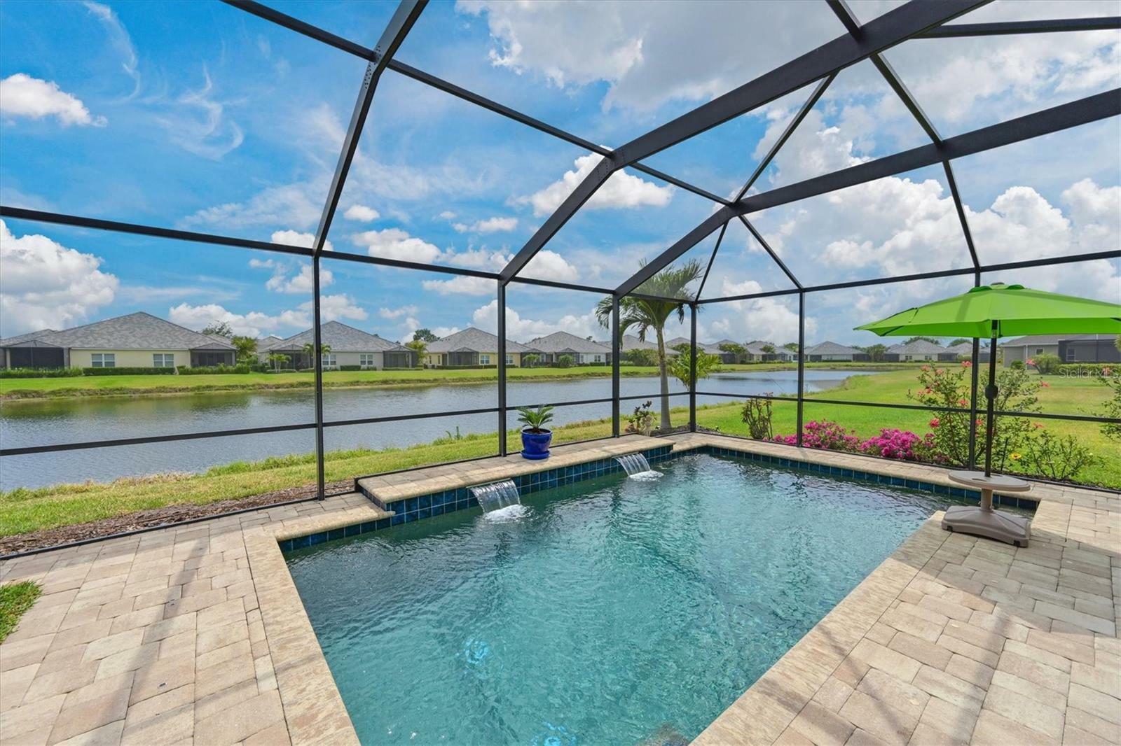 Property Photo: 12330 Halfmoon Lake Terrace FL 34211