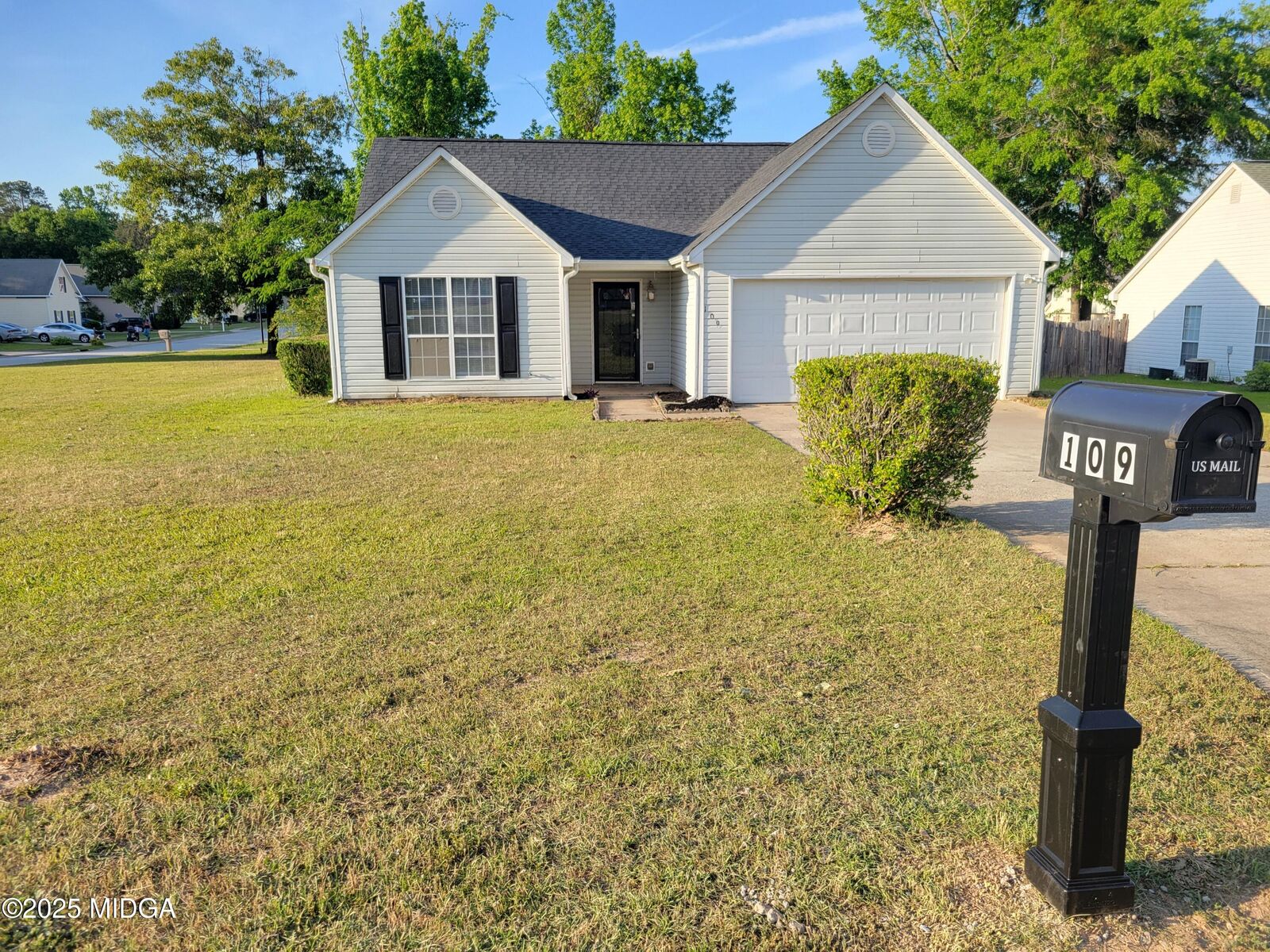 Property Photo: 109 Apple Valley Road GA 31217