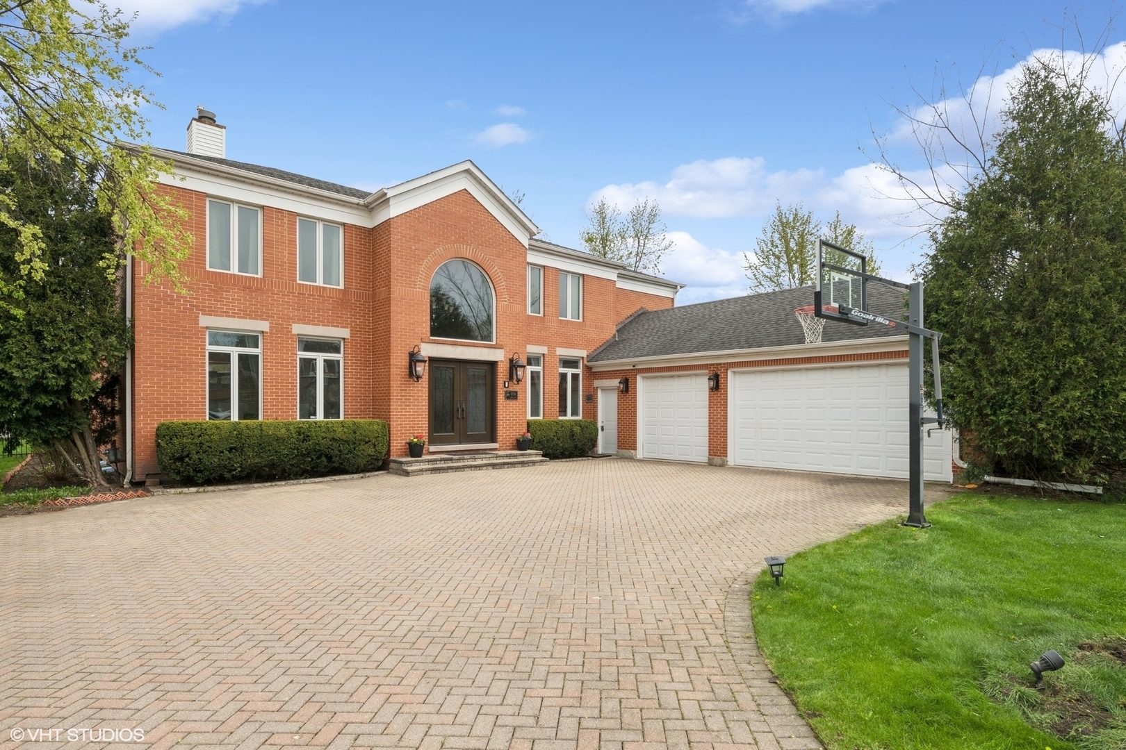 3754 Maple Avenue  Northbrook IL 60062 photo