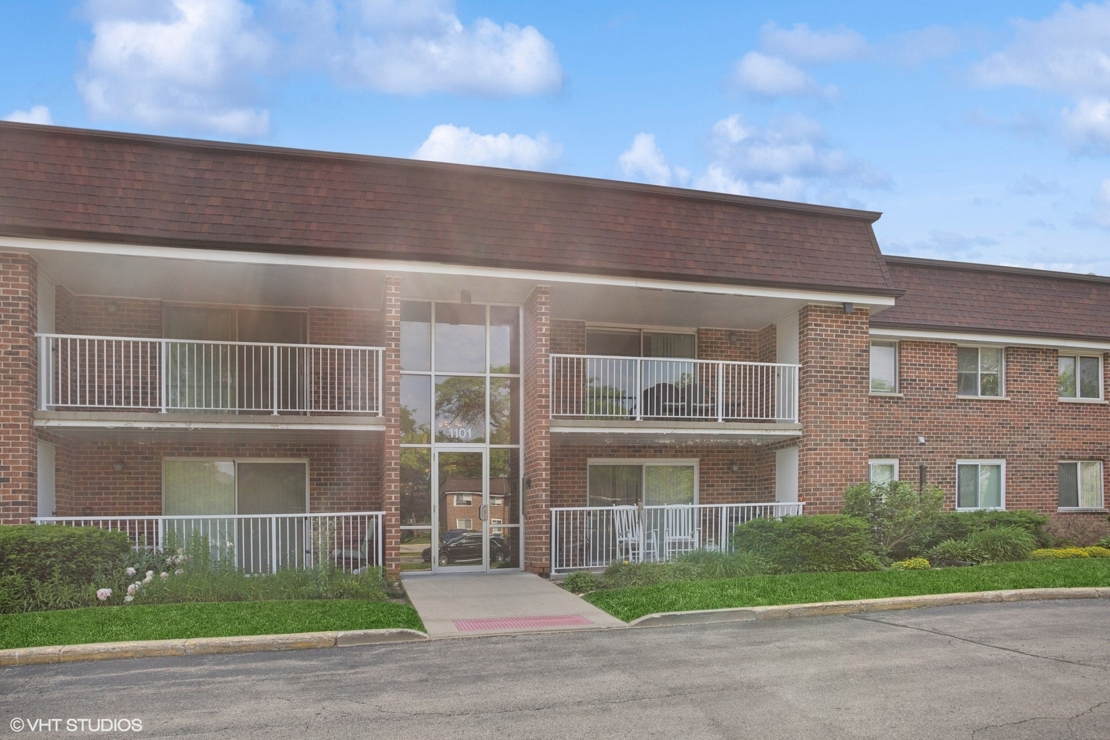 Property Photo: 1101 Mercury Drive 1C IL 60193