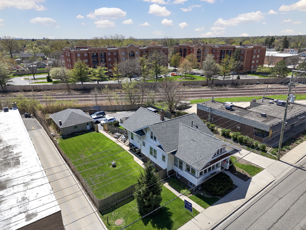Property Photo: 111 E Palatine Road IL 60067