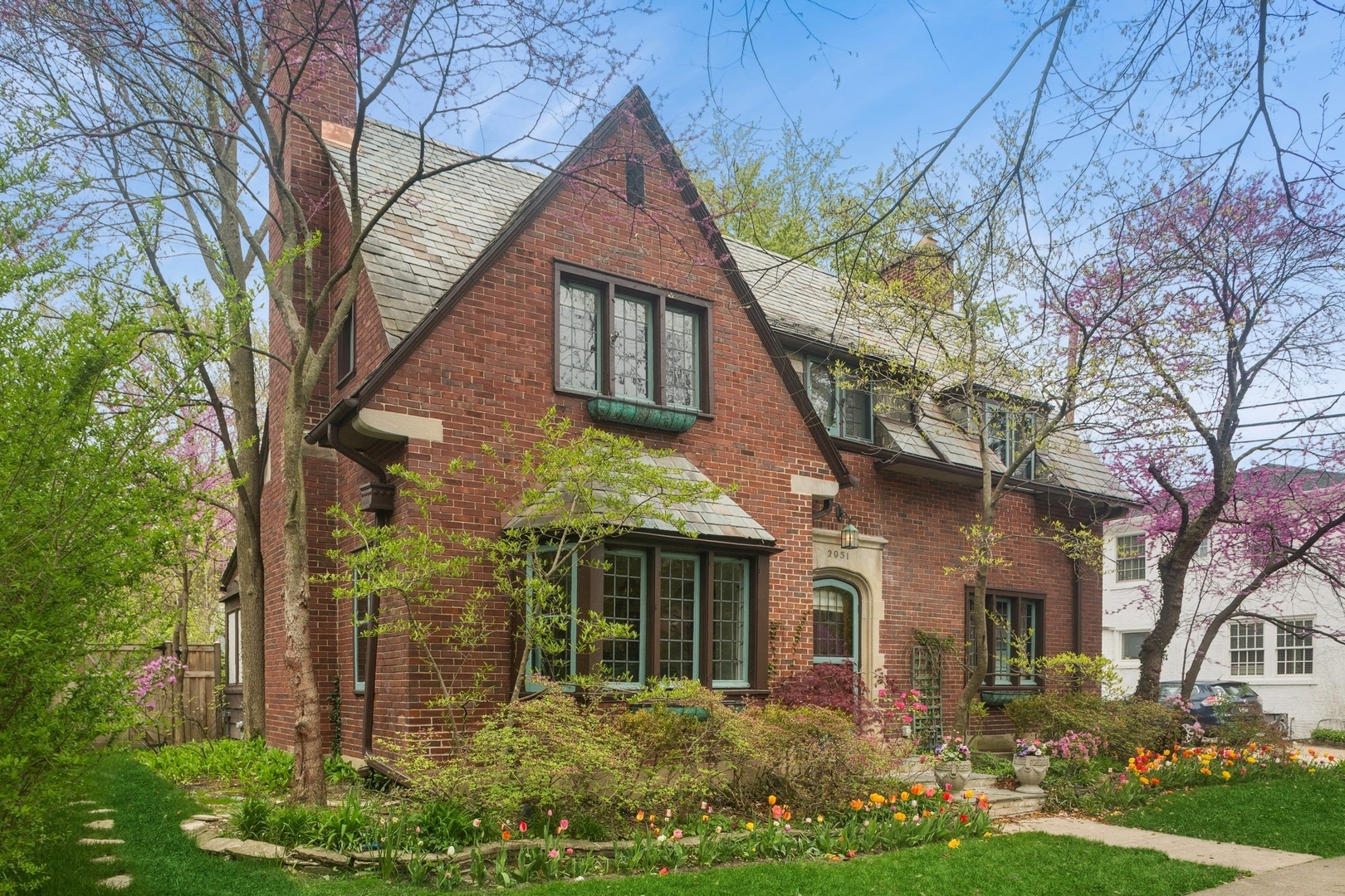 Property Photo: 2951 Colfax Street IL 60201