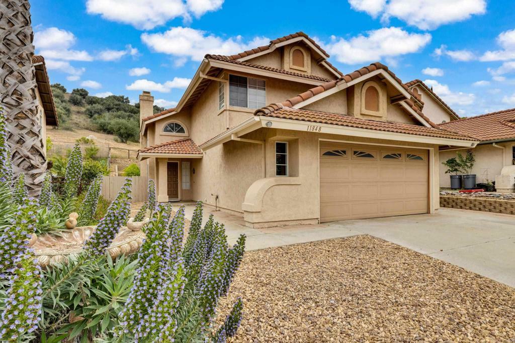 Property Photo: 11848 Avenida Marcella CA 92019