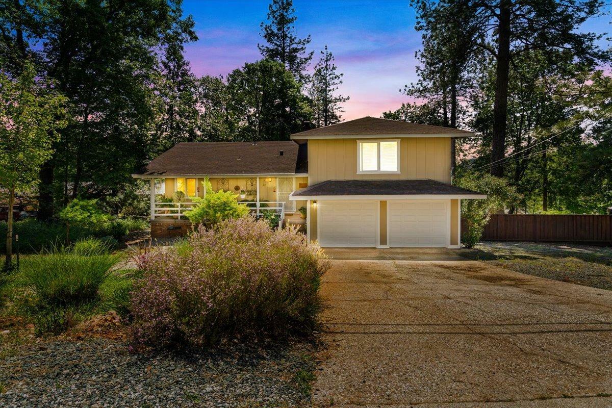 Property Photo: 11931 Alta Sierra Drive CA 95949