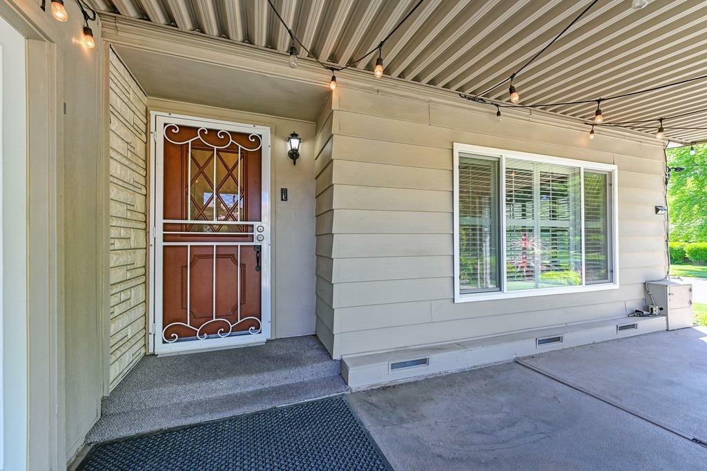 Property Photo: 6187 Oak Lakes CA 95621
