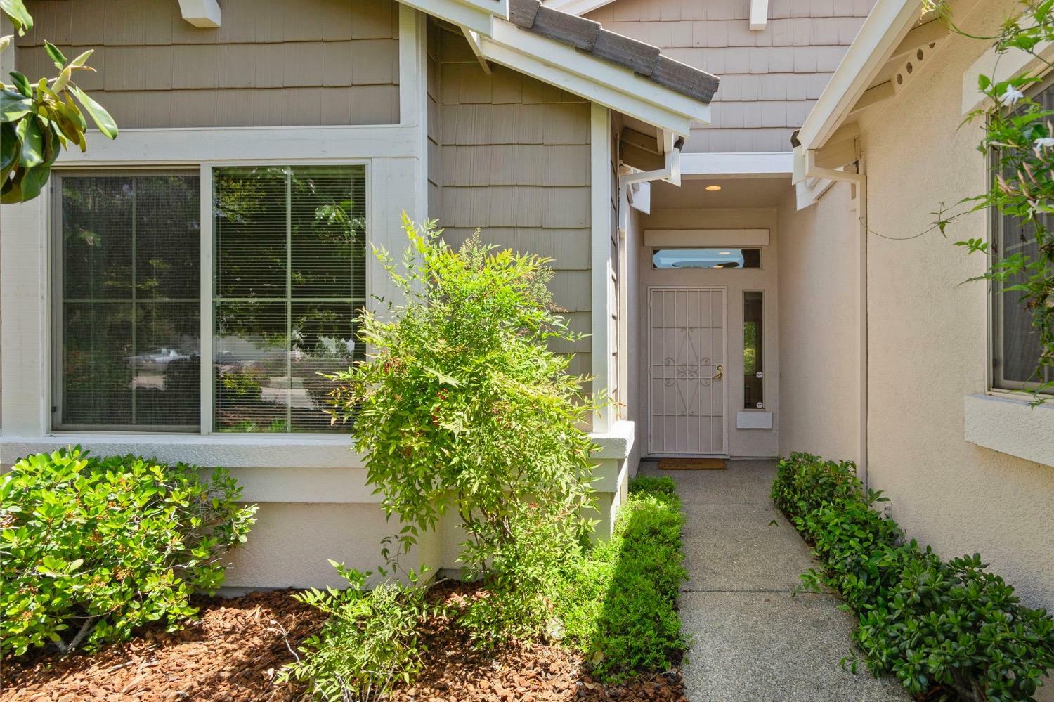 Property Photo: 2007 Gatehouse Lane CA 95648