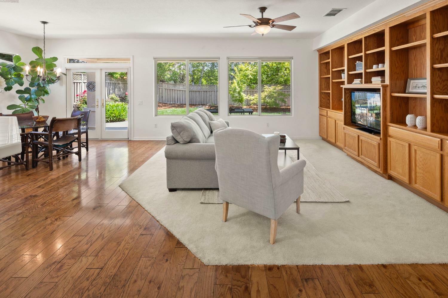 Property Photo: 2007 Gatehouse Lane CA 95648