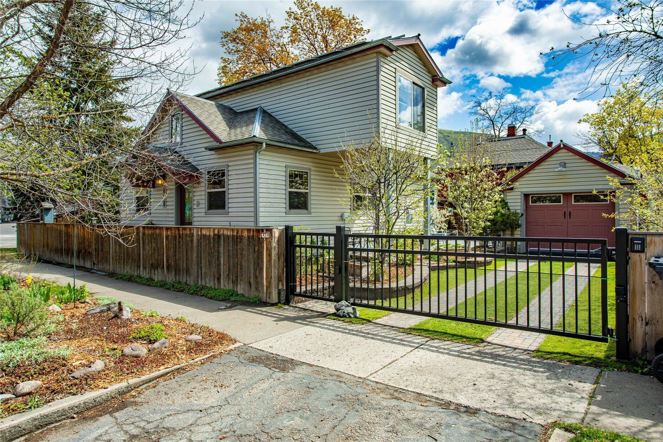 Property Photo: 438 Jefferson Street MT 59802