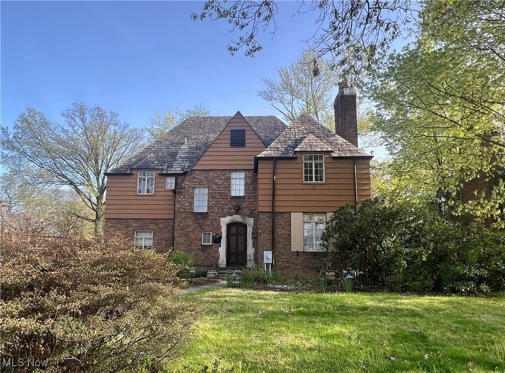 Property Photo:  16400 Glynn Road  OH 44112 