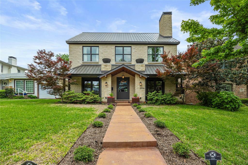 Property Photo: 6206 Vickery Boulevard TX 75214