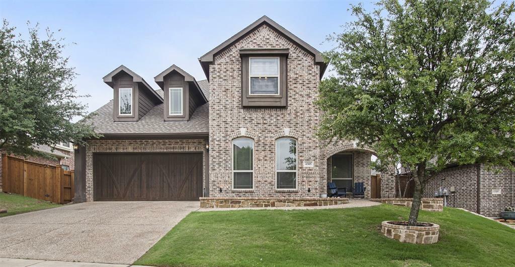 Property Photo: 4305 Ashburn Way TX 76244
