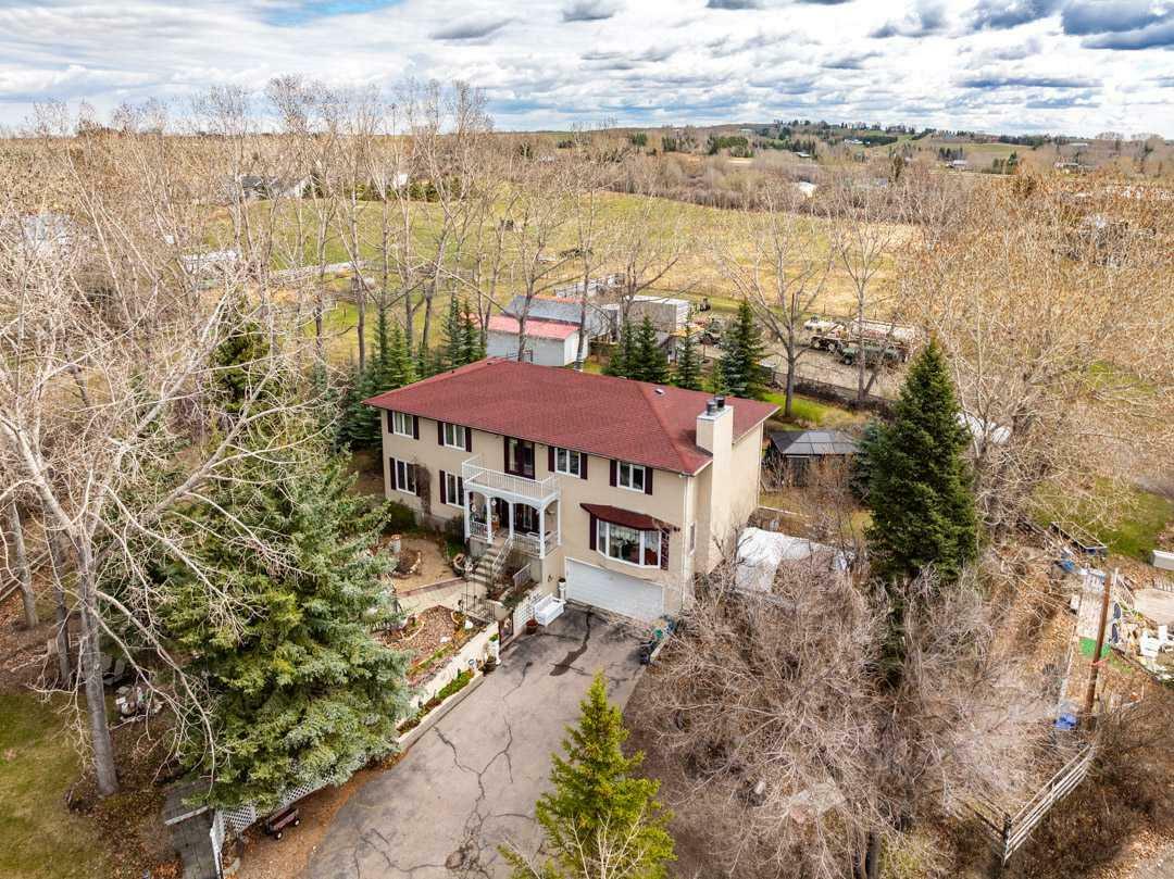 322136 8 Street E  Rural Foothills County AB T1S 3L7 photo