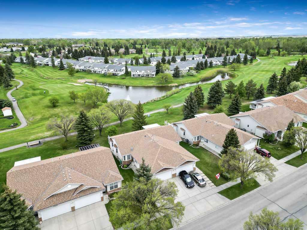 Property Photo: 904 Riverside Drive NW AB T1V 1S3
